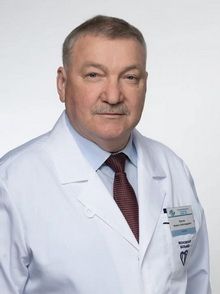 Знанием объединимся. Интервью с заведующим кафедрой глазных болезней Медицинского института Российского университета дружбы народов (РУДН), доктором медицинских наук, профессором М.А. Фроловым